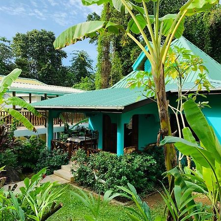 לה דיג O'Soleil Chalets Self Catering מראה חיצוני תמונה